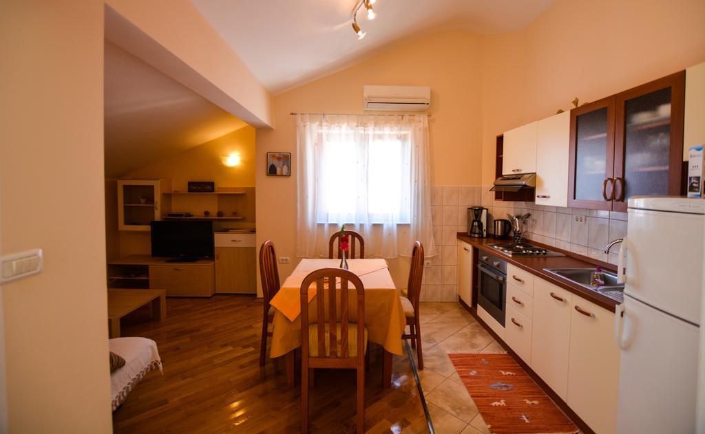 Apartments Villa Nataly Zadar Kamer foto