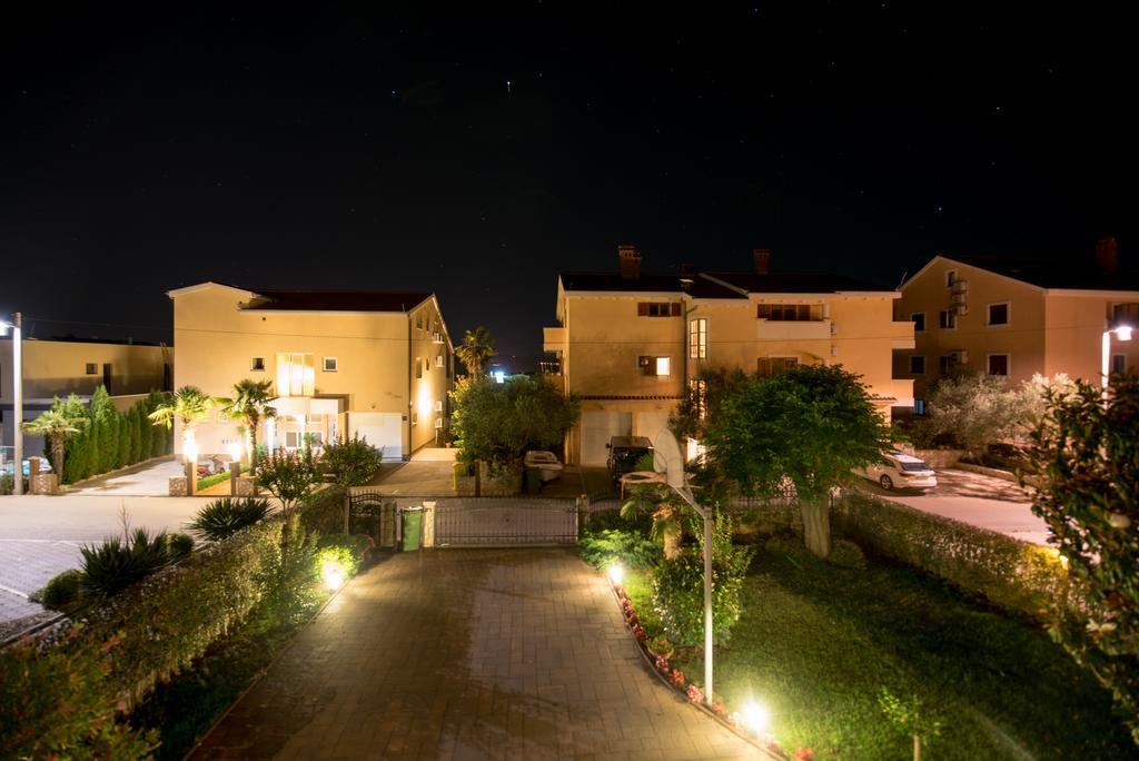Apartments Villa Nataly Zadar Buitenkant foto